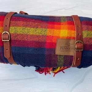 NWT - Pendleton National Park Motor Robe - Navy